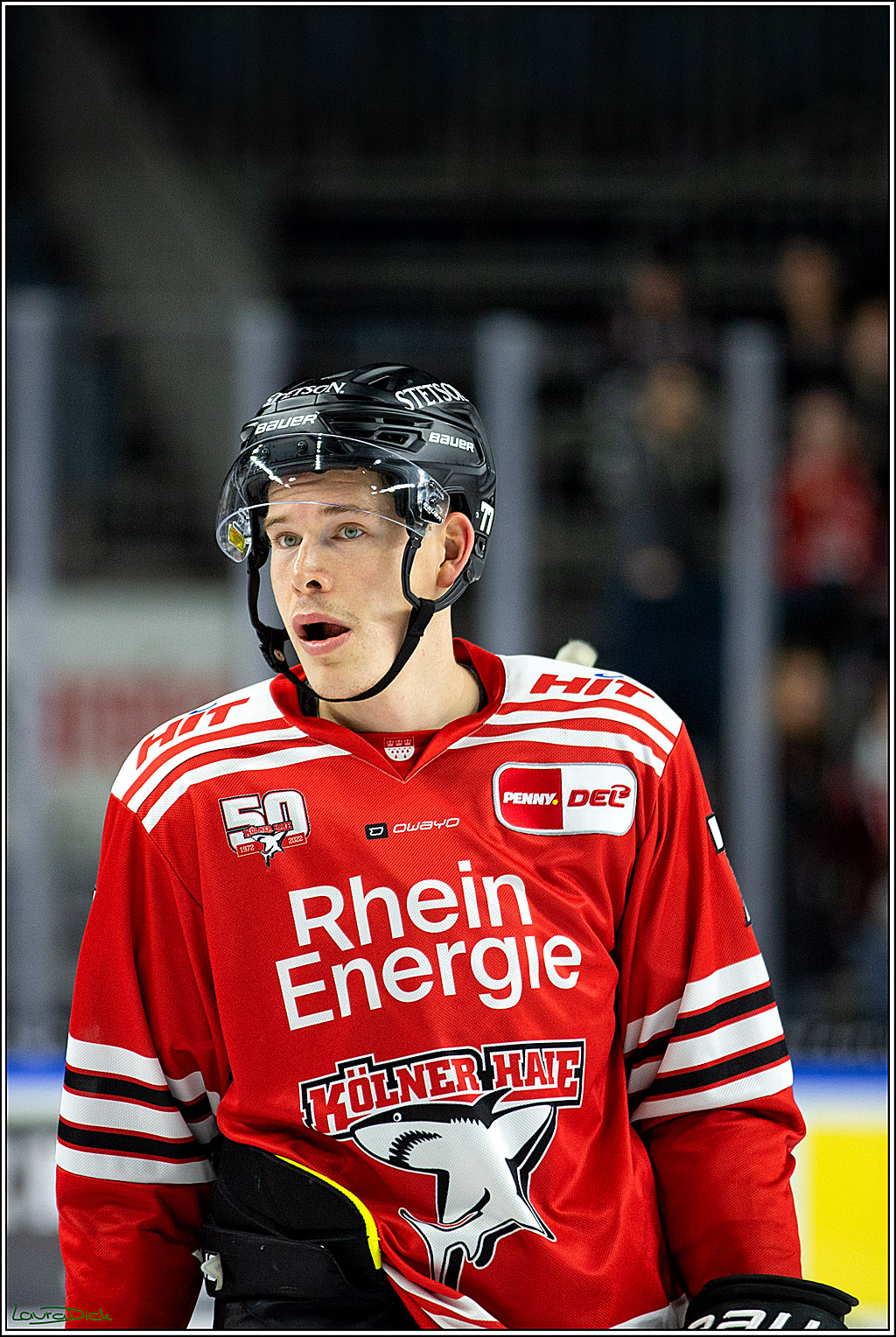 PENNY DEL; Koelner Haie- Schwenninger Wild Wings; Koeln, 06.12.2022